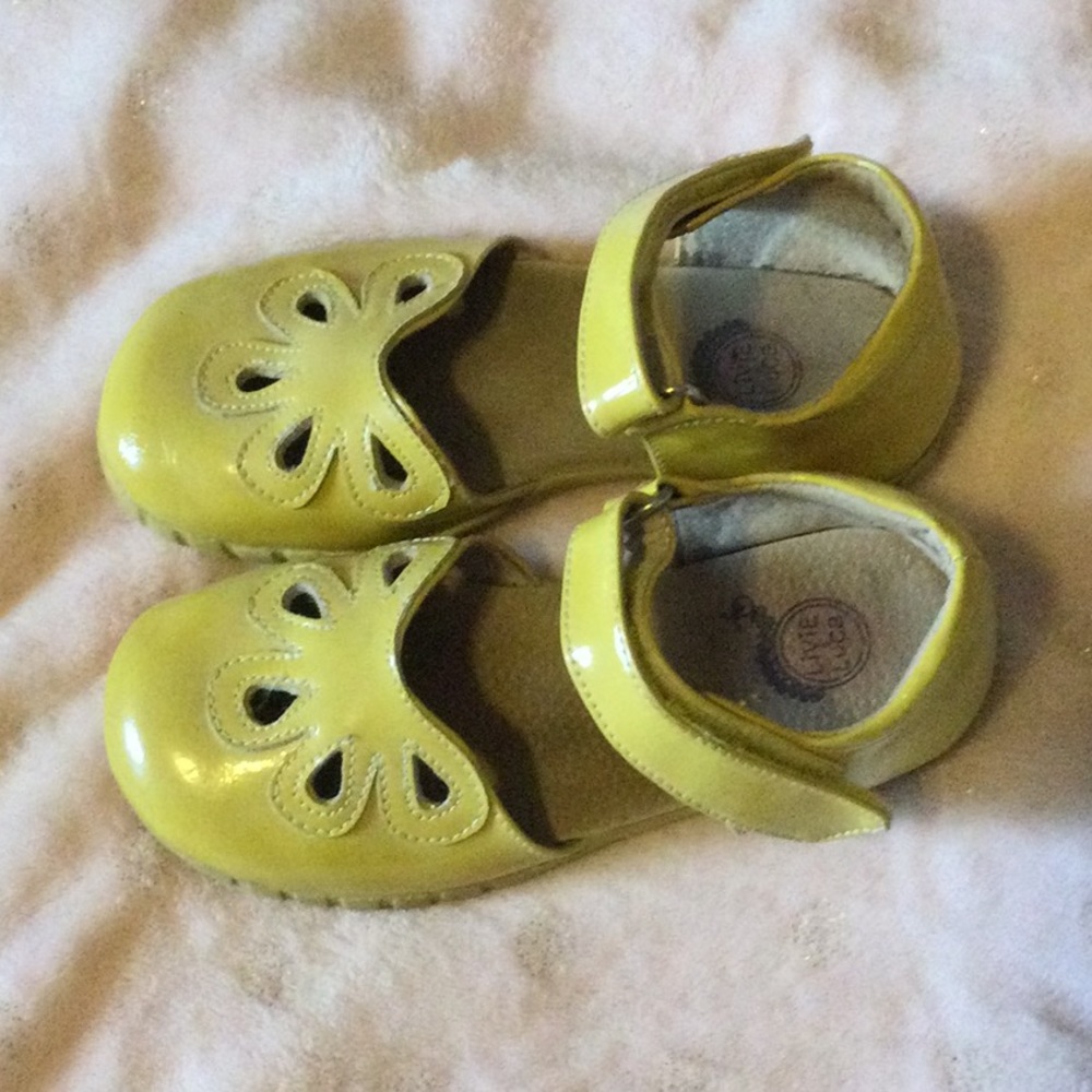 Livie & Luca size 12 mustard yellow petals Mary Jane - Picture 2 of 5